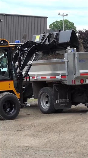 Need a versatile loader for your public works or grounds maintenance tasks? Our Front End Loader attachment is perfect! https://tracklessvehicles.com/products/front-end-loader/ #Trackless #FrontEndLoader #publicworks #groundsmaintenance | Trackless Vehicles