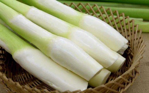 茭白最爱这样吃，一周吃四次不会腻，做法简单，开胃下饭！