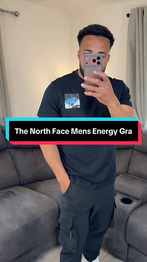 Proper nice northface t-shirt is too clean #northface #fashion