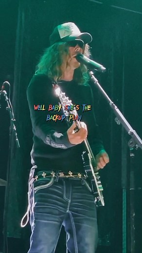 Jeris Johnson-Kryptonite Lyrics Video