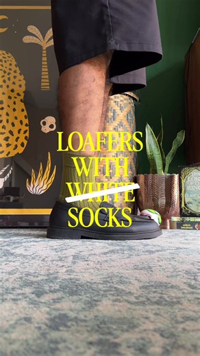 Best Socks to Wear with Loafers: Stylish Sock Picks for Men
