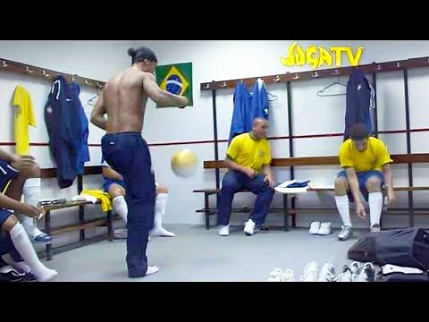 Joga Bonito Compilation 2 - ft. Ronaldinho, Ronaldo, Cristiano Ronaldo, Roberto Carlos