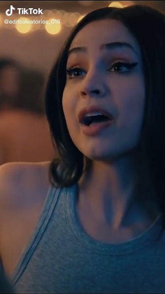 Cenas Românticas - Vídeo de Namoro e Amor Emocionante