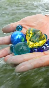 82K views · 1.4K reactions | Part 328 Teenager's Dig Leads to Gemstone Treasure #pearlhunter #pearls #pearl | Digging life | Facebook