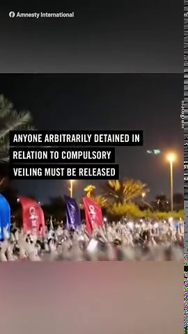 Iranian marathon organisers detained after women allowed to run without veils