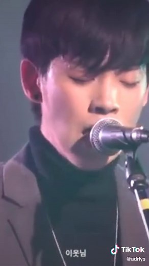Junhyeok's Last Performance with Day6 Members