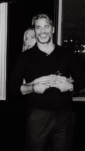 1.8K views · 21 reactions | Jennifer Aniston encontró el amor. 殺 En Chic Magazine te contamos quién es el nuevo novio de la actriz de 'Friends'.  | Chic Magazine | Facebook