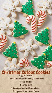 Christmas Cutout Cookies | Cakecrafted Recipes