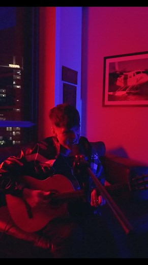 I covered a few of my favourite fred again songs which u can watch over on YouTube now!!!! link is in my bio❤️ #renmakesmusic #fredagain #acousticcover #livesession #uksinger | Ren