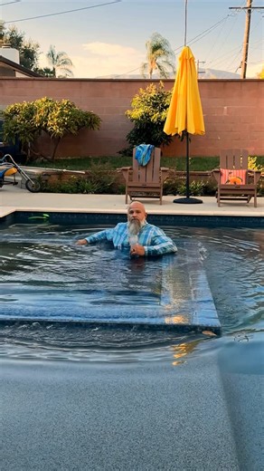 AMSCO Windows on Instagram: "DID THAT JUST HAPPEN?! Take a look at how this remodel utilized our Studio and Hampton Series, plus a NuVista pocket door. 🪟 🪟: @americanwindowcompany 🎤: @bigsteve22 🎥: @biddyl #Surprise #Nuvista #HamptonSeries #StudioSeries #Aluminum #Windows #Builder #Builders #HomeConstruction #HomeRemodel #HomeRemodelingIdeas #Remodel #DreamHome #WindowManufacturer #AMSCOWindows"