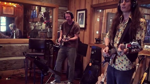 256K views · 1.2K reactions | "Loose Change" from Justin Johnson’s DRIVIN' IT DOWN album, available at: www.JustinJohnsonLive.com/store.html •LIKE the Justin Johnson Facebook Page •Justin Johnson MUSIC & MERCH: www.justinjohnsonlive.com/store.html •SUBSCRIBE to Justin Johnson's YouTube Channel: www.youtube.com/justinjohnsonlive | Justin Johnson | Facebook