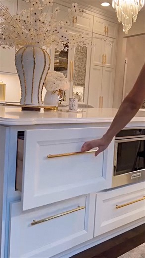 416K views · 9.3K reactions | ASMR Organizing & restocking the pantry❤️❤️❤️#pantryrestock #pantryorganization #organizedhome #organizedkitchen #oilandvinegar #asmr #aesthetic #foryou #refill #restockasmr #pantrygoals #satisfying #home #thatgirl | Earthly Garden | Facebook