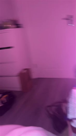 this account is created so i can lip sync this song i want to be in la again