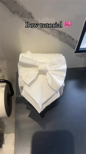 How to Create a Beautiful Bow with Origami