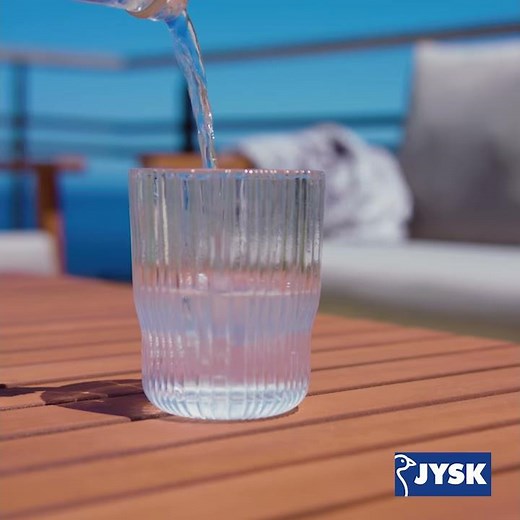 Forårets trend: Haveborde og havestole i træ | JYSK