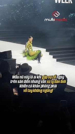 Mẫu nữ này là ai khi gặp sự cố ngay trên sàn diễn nhưng vẫn xử lý bản lĩnh khiến cả khán phòng phải vỗ tay không ngừng! #AVIFW2025 #Aquafina #MultimediaJSC #PureStyleShines #ToaSangPhienBanThuanKhiet | Vietnam's Next Top Model TV Show
