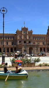 Destination spotlight: Seville 🌞 Seville is a captivating city, full of vibrancy and stunning architecture. Here are 3 reasons you need to visit 👇🏻 1. It's the home to vibrant markets, which is the best way to experience the local side of the city. 2. It hosts a great selection of museums and galleries. Whether you're a fashionista or have an eye for art, there's something for everyone. 3. You can watch the stunning sunset from Las Setas. Tag someone who you want to visit Seville with ✈️ #Wan