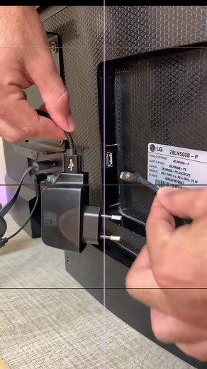 DIY Digital Antenna with a Cell Phone Charger