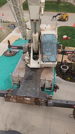 2.4K views · 20 reactions | Big Ole puzzle #emergency #tree #crane #assisted #removal | R&B Trees Trees Trees | Facebook