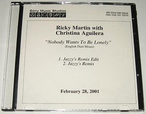 Ricky Martin With Christina Aguilera - Nobody Wants To Be Lonely (English Duet Mixes)
