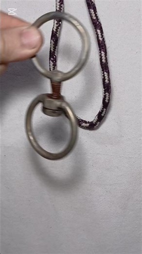 Tie a Rope to a Ring in 5 Seconds 🔗🔥 #shots #diy #ropehack #