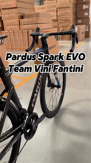The Pardus Spark Evo Team Solution Tech-Vini Fantini edition available now. #pardusbike #uaecycle #pardussparkevo #bicycledubai #cyclinguae #roadbike #vinifantini | UAEcycle