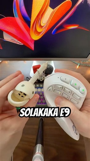 Solakaka E9 Vertical Mouse - The Weirdest Gaming Mouse That Actually Works