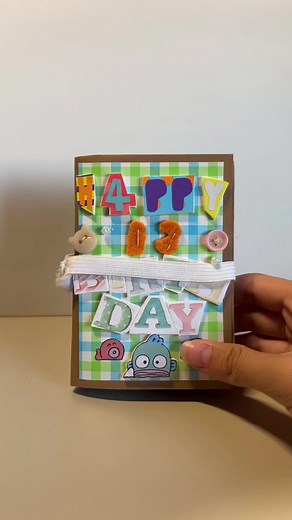 Create a Unique Birthday Zine for Your Best Friend