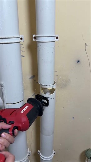 How to Fix PVC Pipe Leakage with Simple Trick | DIY Plumbing Hack #ideas #shorts #pipe