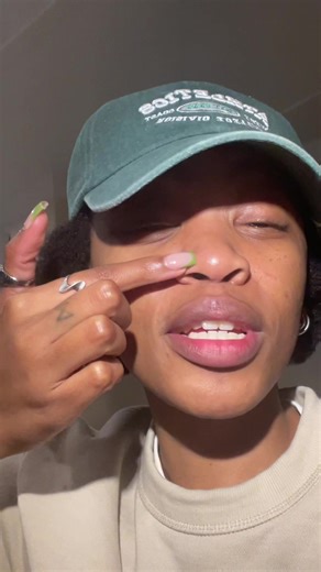 Ree. (@reesetshedi)’s videos with original sound - Ree.