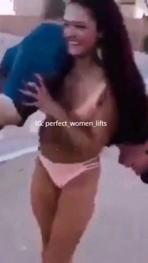 Girl Power on Instagram: "If you notice, the girl picked up the boy with one hand and put him on her shoulder and then swirled him up 😘💪🔥❤ Follow @perfect_women_lifts for daily dose of lift and carry 💯💚👌 #liftandcarry #liftcarry #liftcarryfm #tallgirls #liftandcarrychallenge #liftaguychallenge #firemanlift #firemancarry #shoulderlift #shouldercarry #shouldersit #overtheshoulder #fmcarry #cradlelift #cradlecarry #musclegirls #frontlift #hipcarry #fr