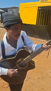 573K views · 44K reactions | This guy is super talentedI always saw him play guitar for people on the street so i decided to shoot him a video so he can go viral凉❤️ | Kagiso Thespian Mashao | Facebook