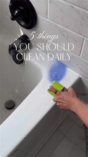 Shay Lenirae | Make Better Purchases by Checking Long-Term User Reviews When shopping on Amazon, most people focus on the newest reviews, but the real... | Instagram