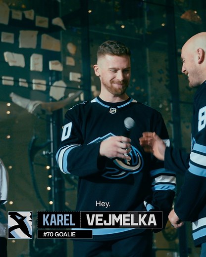 A Mammoth Museum Quest for Veggie and Schmidt! 🙌 To help kick off the Mammoth Museum Quest in partnership with the SEG Foundation, our guys participated in a youth field trip visit to @nhmu! | Utah Mammoth