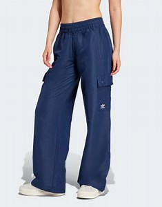 adidas Originals Essentials woven cargo pants in night indigo | ASOS