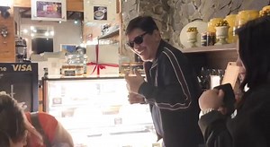 15K reactions · 259 shares | UNIQUE VIDEO? OR FUN VIDEO? (not typical for BITAG) Napadaan ang Ben BITAG Tulfo Team sa isang cafe sa Tagaytay. Nakatawag ng aming pansin ang music sa loob, kaya eto ang nangyari. Napabili tuloy kami ng mga cakes at imported wines para makaiwas sa bitag ng "public disturbance." Everybody happy. #ilalabankadikaiiwan sa anumang uri ng kasiyahan. #justforfun #dancechallenge | BITAG | Facebook