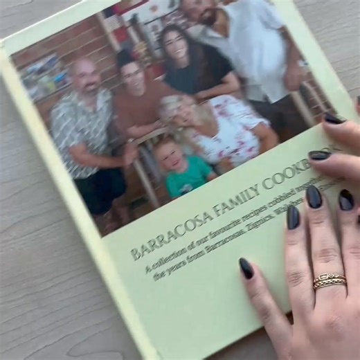 Make a special keepsake for your food-loving friends and family with a custom recipe book. | Officeworks