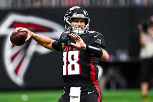 NFL DFS Week 9 First Look for DraftKings and FanDuel