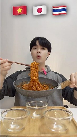กินมาม่าเผ็ดเกาหลี กับอาหาร 3 ประเทศ! 🇻🇳🇯🇵🇹🇭 อันไหนอร่อยที่สุด? 🌶️🍜