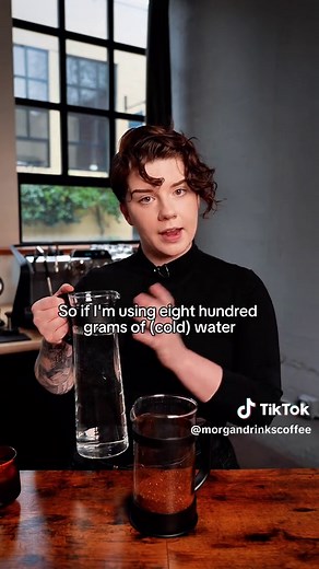 Let me help show you how to use your French press for hot coffee AND (pseudo) lattes! Edit: y’all, I don’t even know how I didn’t catch this misspeak in filming or editing. I’m using 50g of coffee here, not 45. 800/15 = ~53 🤦 Original video: @betty