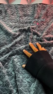 She’ll beg you for one 🫣❤️‍🔥 #necklace #chain #choker #couple | Love Chains