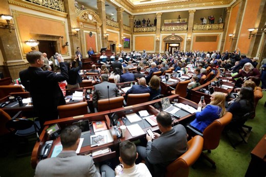 'Constitutional court' becomes three-judge panel for challenges against the state, advances in Utah legislature