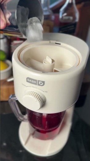 Frozen Negroni in the NEW Dash Shaved Ice and Slushy Maker - How to