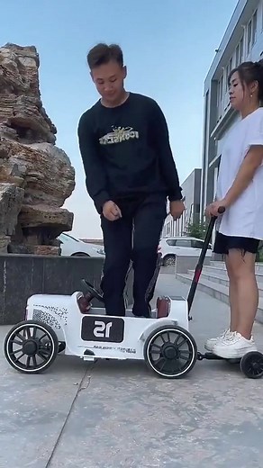 Mainan Mobil untuk Bayi dan Ibu