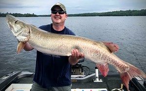 Late Summer Musky Tips – Dick Pearson on Suicks – Destroy an Outboard | MuskieFIRST