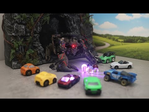 TRANSFORMER MEGATRON ACTION: Tiny Car in BIG Trouble?