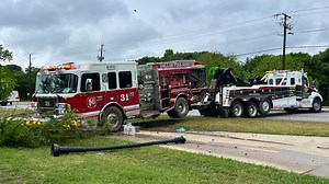 1 Hurt After Dallas Fire Truck Crashes During Heavy Rain Near White Rock Lake