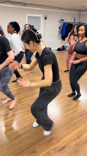 Peiwei Cobo | My Wednesday Salsa Class Ladies Demo🔥🥫Do you know what this step is called? Hints & Fun Fact: this step is very similar to a step in Tap,... | Instagram