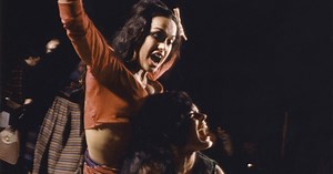 Aliza Gur Resurfaces in Rare Outing  60 Years After Iconic James Bond Film