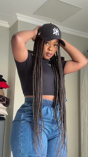 Expressive Dance in Shades of Purple | Feel the Joy of Talents